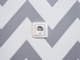 gyerekzáras konnektor